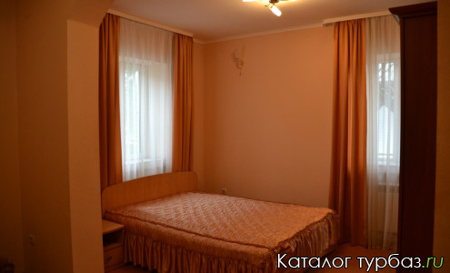 База отдыха «Зеленый огонек»