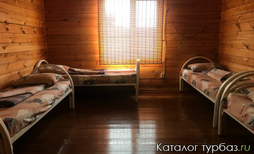 комната 4-х местная с удобствами в отдельном блоке