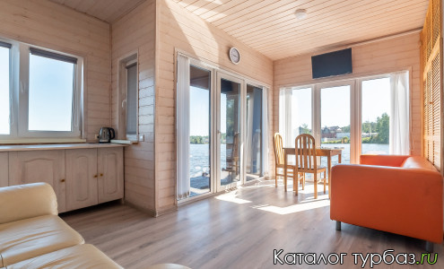 База отдыха «Курголовский берег»