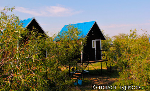 База отдыха «Дебаркадер на суше»