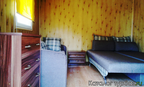 комната в летнем домике
