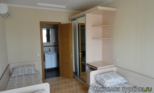 номер базы отдыха Ривьера