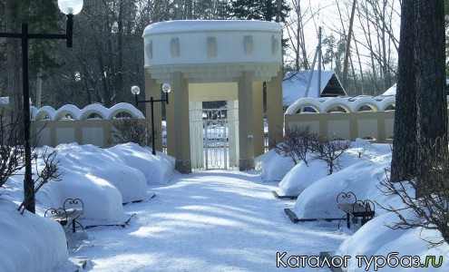 Туристически-оздоровительный комплекс «Серебряный бор»