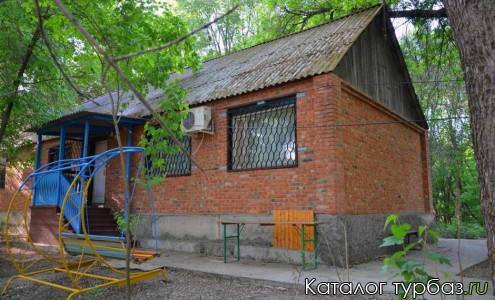 Зелёный берег (Камызякский район)