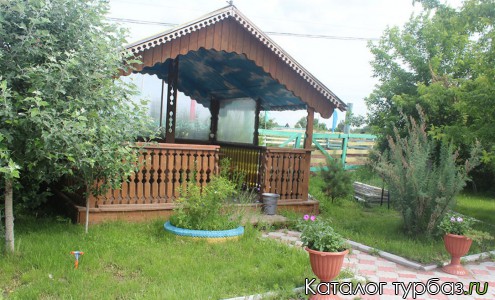 Конноспортивная турбаза «Золотая подкова»