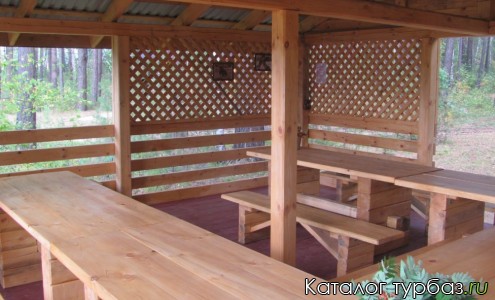 База отдыха «Заимка у озера»