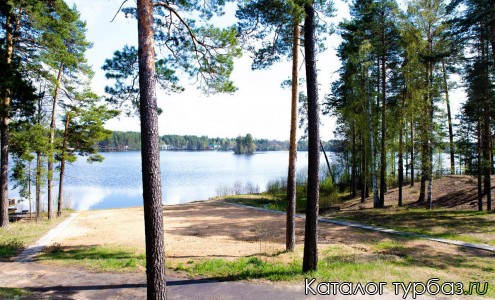 Территория пляжа в гостевом доме "Таир".