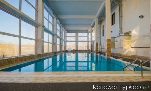 Большой плавательный бассейн