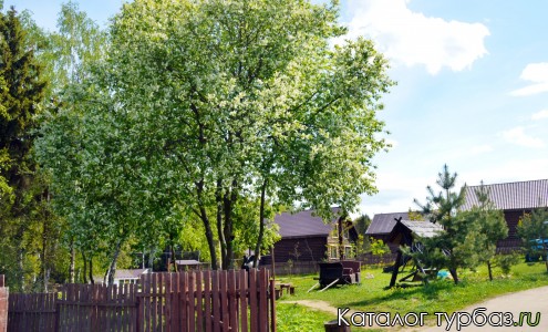 База отдыха эко-деревня «Бабин двор»