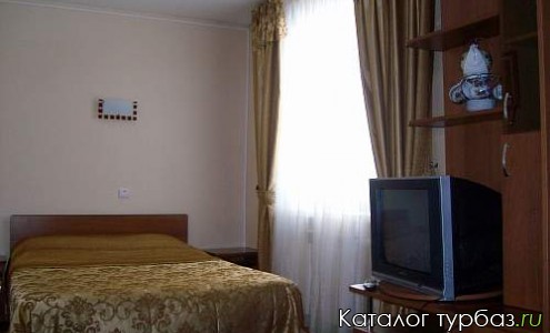 Губернский двор