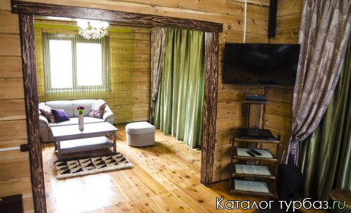 База отдыха «Малиновый остров»