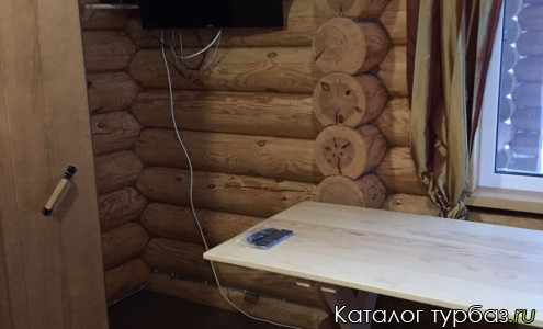 База отдыха «Домик в лесу»