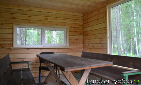 База отдыха «Домик в лесу»
