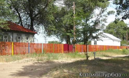 База отдыха «Трое в лодке»