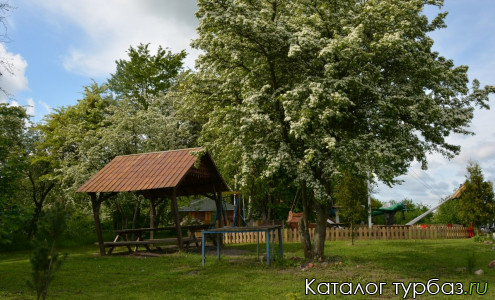 открытая беседка