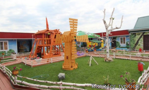 База отдыха «Лазурное Яровое»