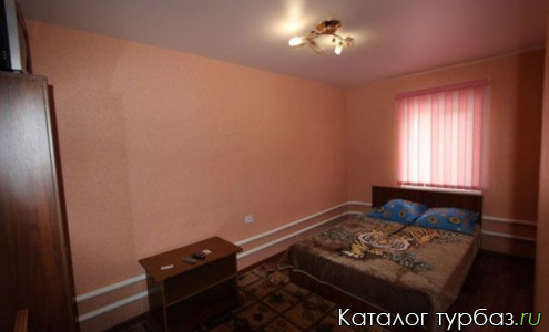 База отдыха «Лазурное Яровое»