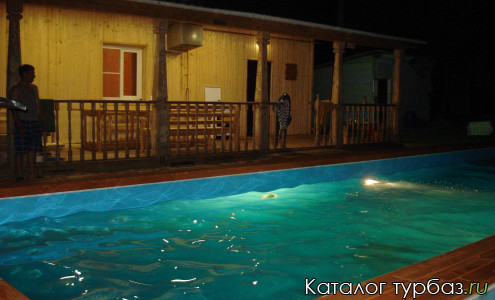 Бассейн